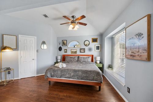 3987 Fernando Dr, Euless, TX, 76040-3448 | Card Image