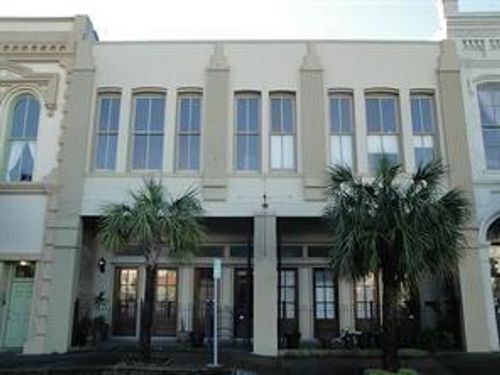 101-2423 Market St, Galveston, TX, 77550-1490 | Card Image