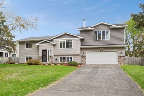 9875 Hamline Ave N, Circle Pines, MN, 55014-2614 | Card Image