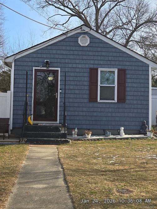 59 Wildwood Dr, Sound Beach, NY, 11789-2143 | Card Image