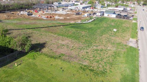 1715 W North St, Springfield, OH, 45504-2920 | Card Image