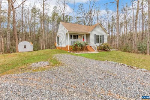 20275 Ben Gayle Rd, BEAVERDAM, VA, 23015-1128 | Card Image