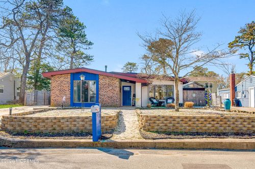 715 Tampa Rd, Forked River, NJ, 08731-5237 | Card Image