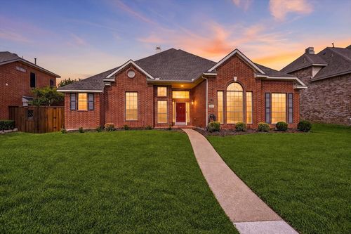 5705 Abingdon Dr, Richardson, TX, 75082-4083 | Card Image