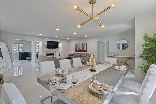 4103 Polk St, Hollywood, FL, 33021-6717 | Card Image