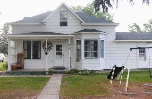 319 2nd St Sw, Choteau, MT, 59422-9371 | Card Image