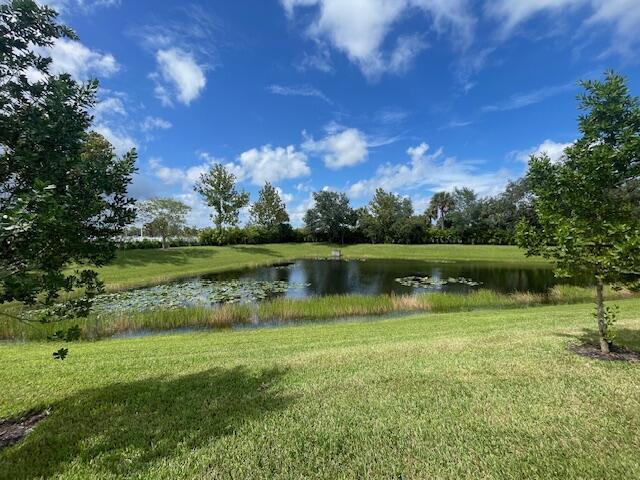 Sherwood Dr, Florence, SC 29501
