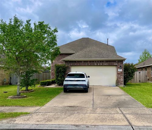 6864 Juniper Arbor Ln, Dickinson, TX, 77539-8118 | Card Image