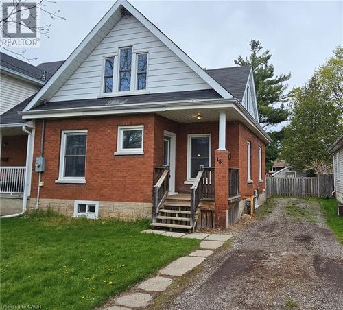 18 Moscrip Road, Cambridge, ON, N1R4X4 | Card Image