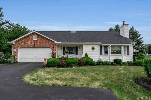 4-6025 Quaker Hollow Cres, Orchard Park, NY, 14127-1867 | Card Image