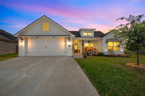 330 Daisy Ln, Robinson, TX, 76706-5518 | Card Image