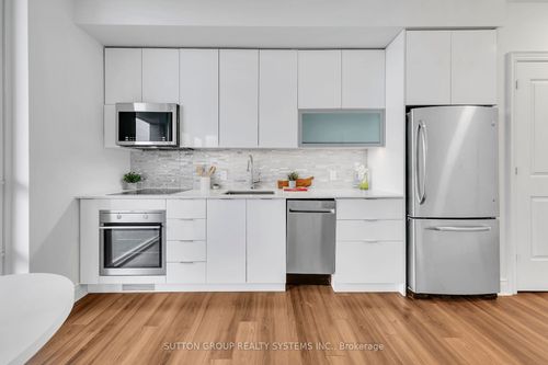 1205-16 Brookers Lane, Etobicoke, ON, M8V0A5 | Card Image