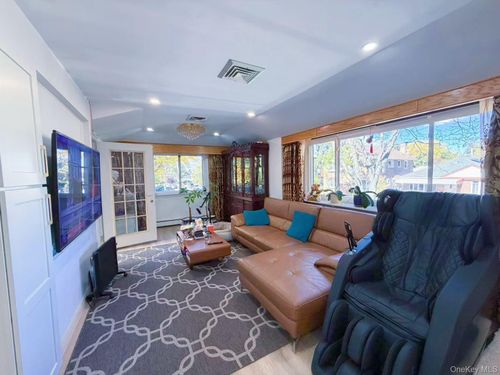 157-14 20th Rd, Whitestone, NY, 11357-3855 | Card Image