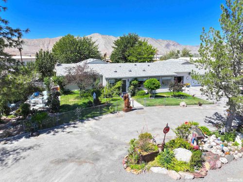 525 Main St, Gerlach, NV, 89412-9829 | Card Image
