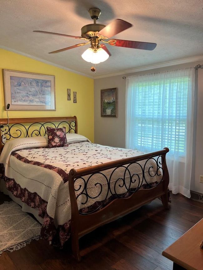 619 Valley Loop Rd, House other with 3 bedrooms, 2 bathrooms and null parking in Tazewell VA | Image 9