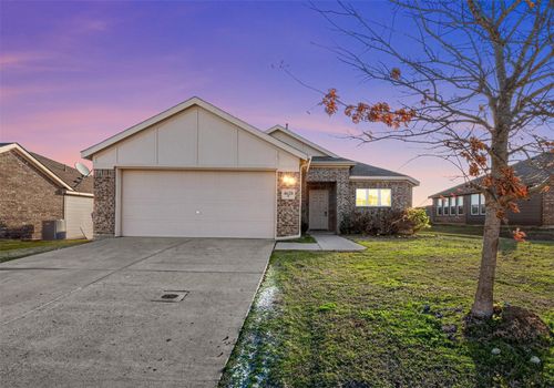 4620 Elderberry St, Forney, TX, 75126-0716 | Card Image