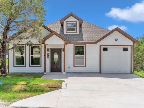5704 San Jacinto Dr, Granbury, TX, 76048-5008 | Card Image