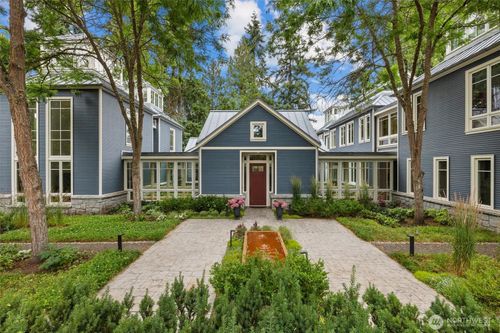 7634 Ne 170th St, Kenmore, WA, 98028-3924 | Card Image