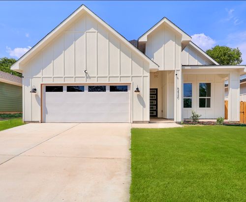 5420 Carver Dr, Fort Worth, TX, 76107-7403 | Card Image
