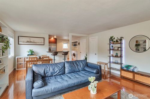 1-20101 14th Ave Ne, Shoreline, WA, 98155-1114 | Card Image