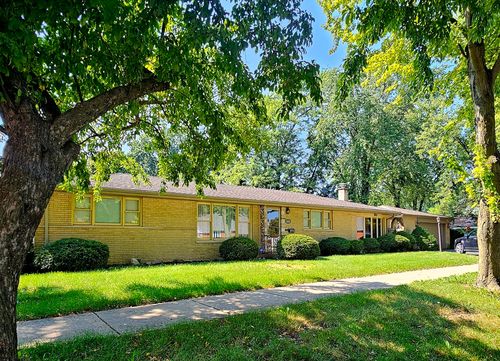 5400 W 85th St, Burbank, IL, 60459-2626 | Card Image