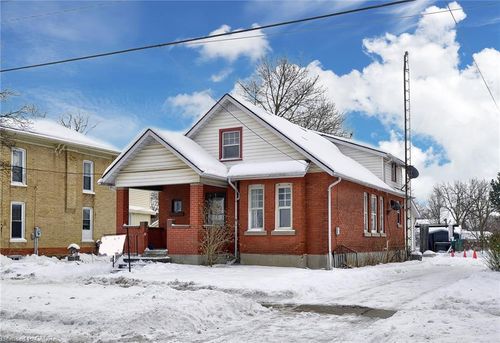 141 King St, Burford, ON, N0E1A0 | Card Image