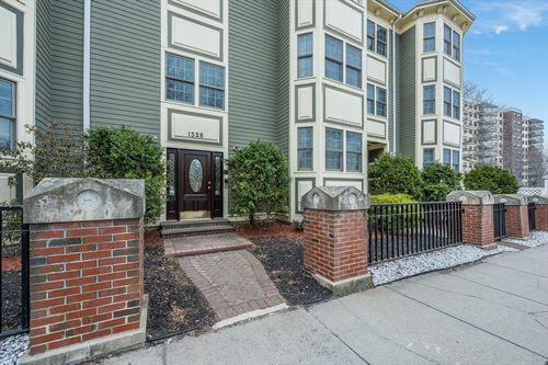3-1328 Broadway, Somerville, MA, 02144 | Card Image