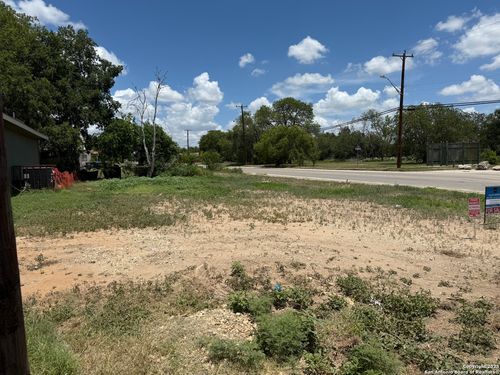 759 Morningview Dr, San Antonio, TX, 78220-3223 | Card Image