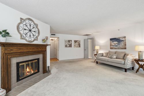 apt-329-14601 Atrium Way, Minnetonka, MN, 55345-4767 | Card Image