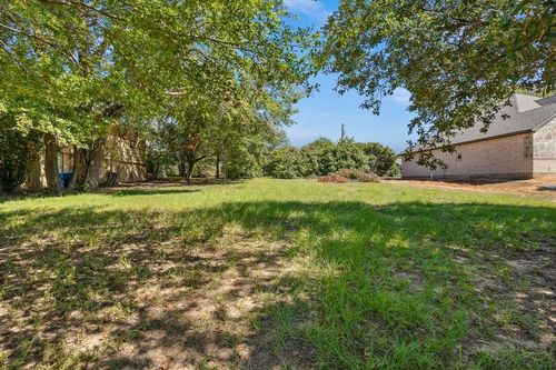 280 Autumn Wood Trl, Gun Barrel City, TX, 75156-4220 | Card Image