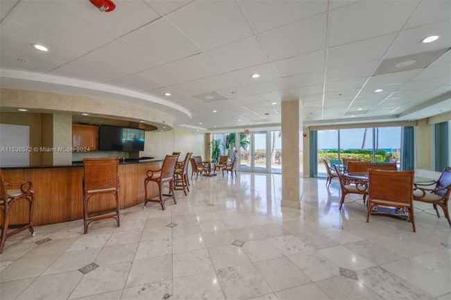 2603 - 16711 Collins Ave, Condo with 3 bedrooms, 2 bathrooms and null parking in Sunny Isles Beach FL | Image 38