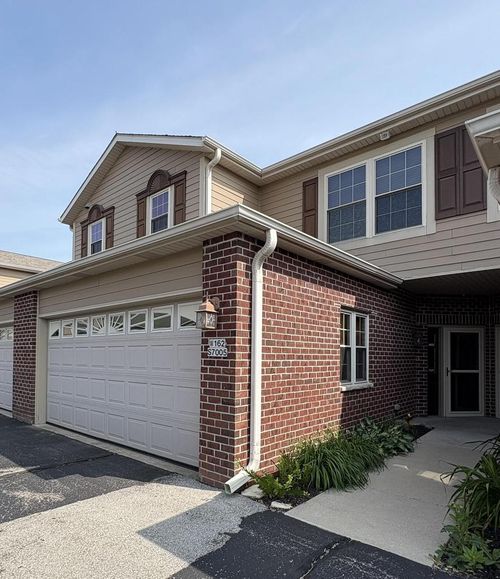 W162S7005 Olive Circle, Muskego, WI, 53150 | Card Image