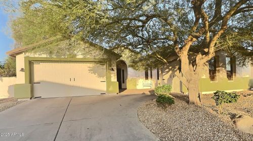 7313 S 25th Dr, Phoenix, AZ, 85041-6466 | Card Image