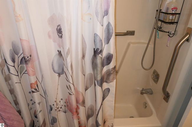 1502 Greenbriar St, House other with 4 bedrooms, 2 bathrooms and null parking in Mt. Pleasant MI | Image 23