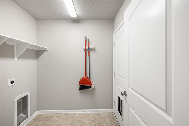 2099 Positano Loop, House other with 3 bedrooms, 2 bathrooms and 2 parking in Bryan TX | Image 8