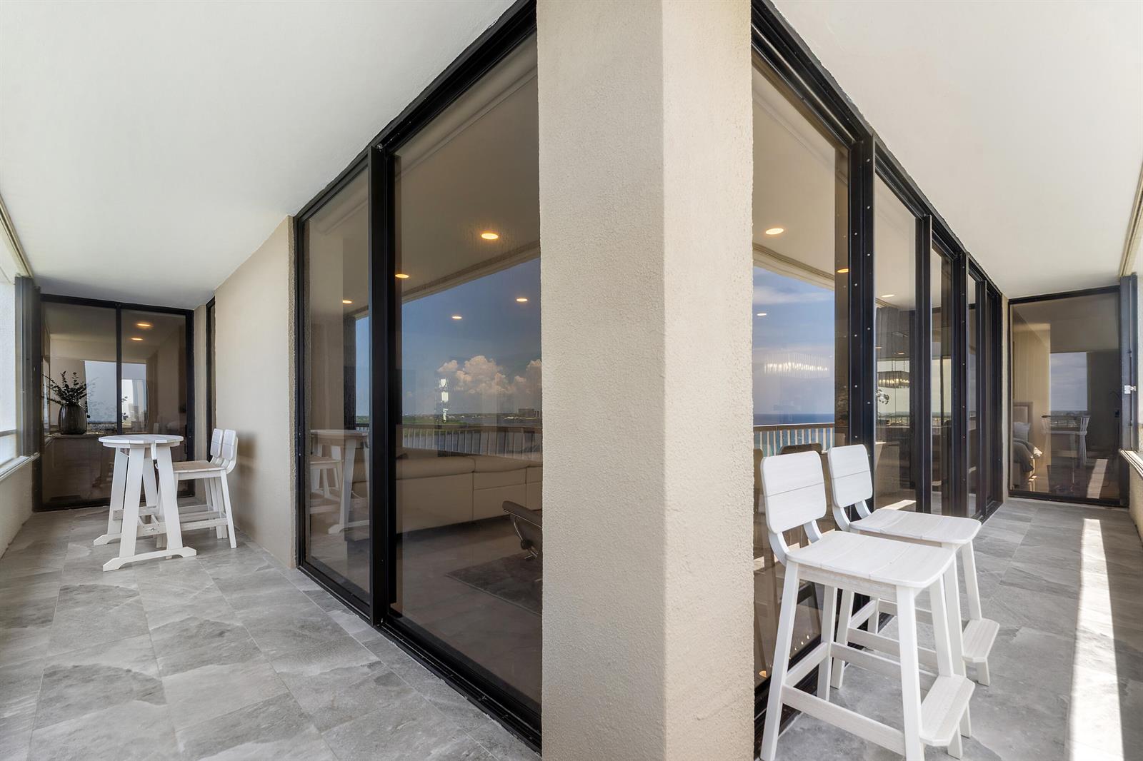 Residential Lease in Singer Island 4