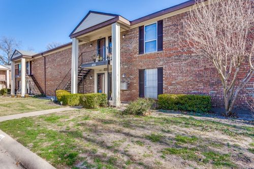 608-4022 Ridglea Country Club Dr, Fort Worth, TX, 76126-2335 | Card Image