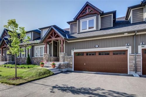4 Spooner Cres, Collingwood, ON, L9Y1T3 | Card Image