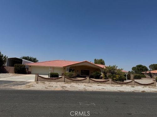 20136 Ottawa Road, Apple Valley, CA, 92307 | Card Image