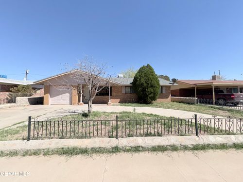 9406 Montgomery Dr, El Paso, TX, 79924-6604 | Card Image