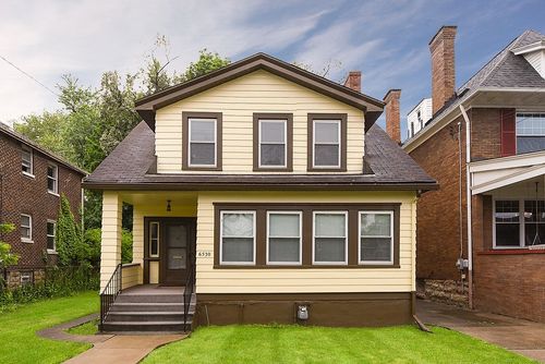 6530 Northumberland St, Squirrel Hill, PA, 15217-1302 | Card Image
