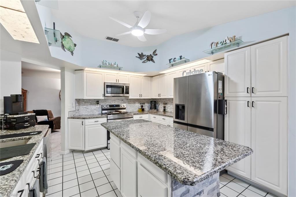 Residential in NORTH FORT MYERS 2
