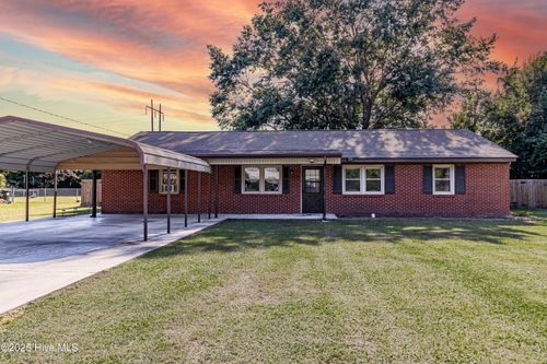 2610 Hill Circle Dr, Goldsboro, NC, 27534-3428 | Card Image