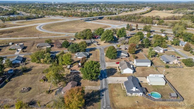9172 E Oak Ln, House other with 3 bedrooms, 3 bathrooms and null parking in Claremore OK | Image 58