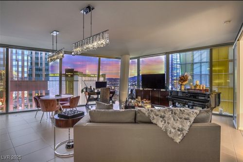 unit-2312-3722 Las Vegas Blvd, Las Vegas, NV, 89158-4325 | Card Image