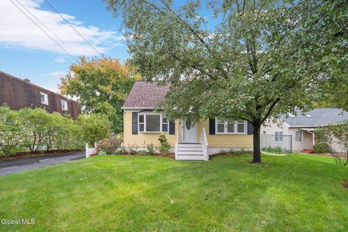 125 Fort Hunter Rd, Schenectady, NY, 12303-4639 | Card Image