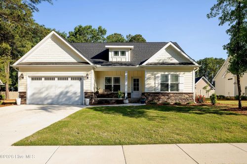 203 Fountain Dr, Clinton, NC, 28328-1292 | Card Image