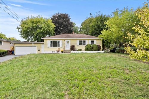 244 Tennyson Ter, Amherst, NY, 14221-5916 | Card Image