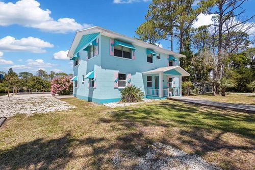16511 Sw 120th Pl, CEDAR KEY, FL, 32625-4678 | Card Image
