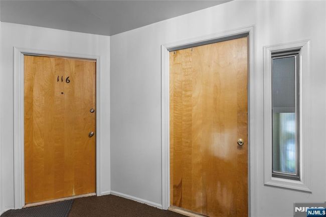 35 Spruce Ct, Condo with 2 bedrooms, 2 bathrooms and null parking in Clifton NJ | Image 16